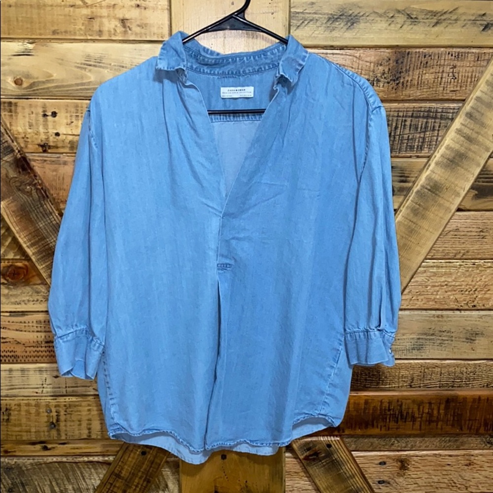 Zara denim shirt Small